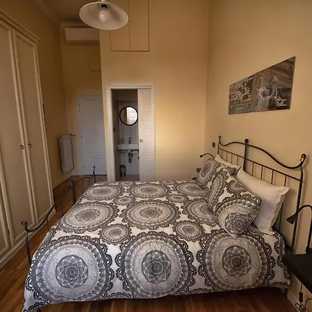 Unexpected Rome - B&B And Local Experiences *
